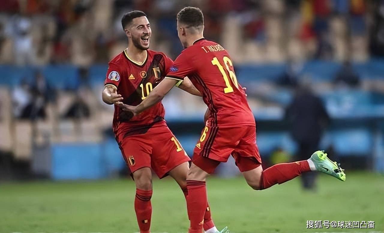 皇马战平曼联，阿扎尔梅开二度英超